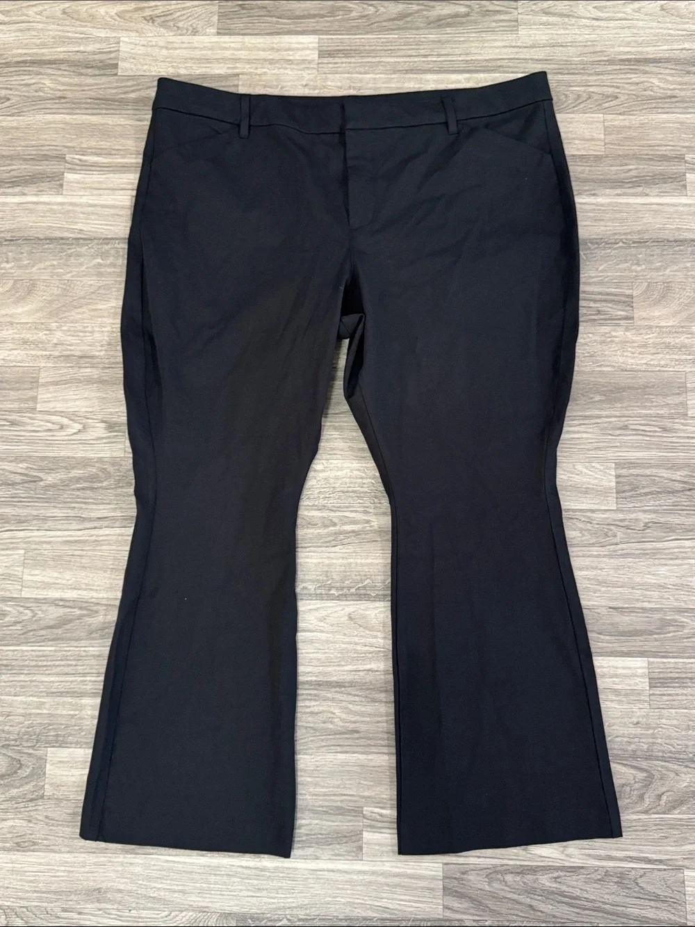 NWOT Old Navy Pixie Flare high rise pants women’s sz 24